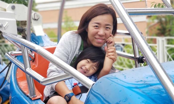 Joo Hee Kim and daughter